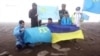 Goverla-Dağ: qırımtatarlar öz bayrağını Ukrainanıñ zirvesinde tiklediler (video)