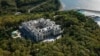 Navalny Investigation Shines Light On 'Putin's Palace'
