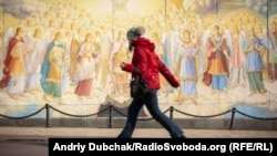 За минулу добу шпиталізували 3 967 людей, 4 897 людей одужали, померли – 243