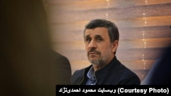 محمود احمدی‌نژاد گفته که این تجمع قرار است روز ۲۹ مهرماه برگزار شود. 