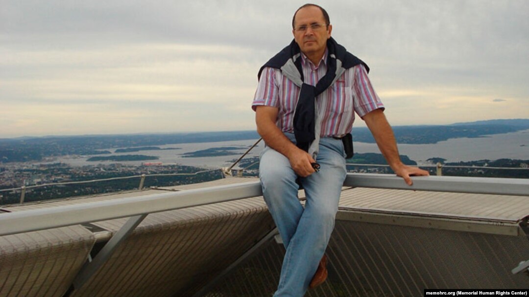 Керівник представництва правозахисного центру «Меморіал» у Чечні Оюб Тітіев