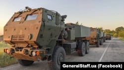 Поставленная в Украину партия HIMARS в Запорожье. 4 июля 2022 года
